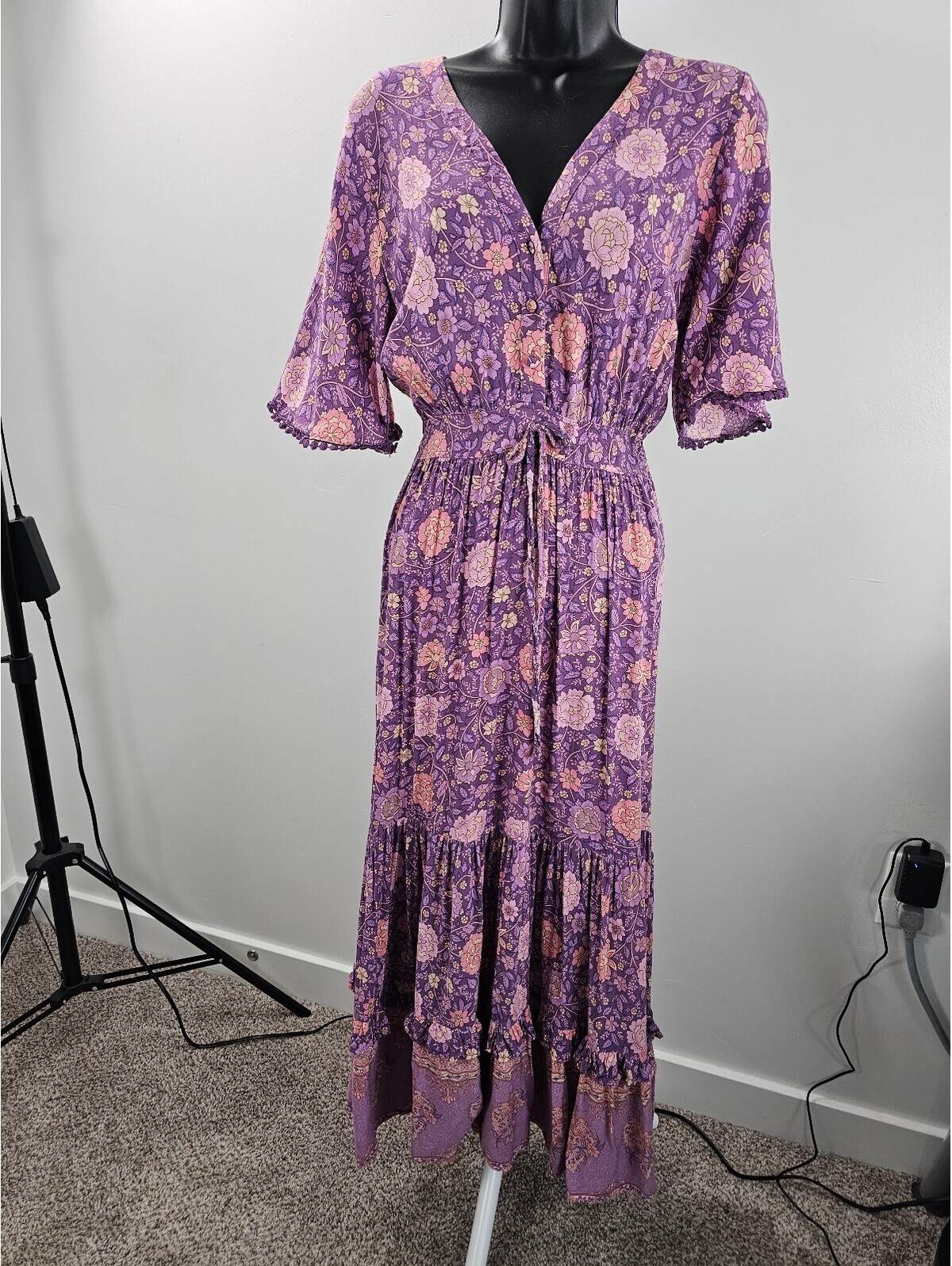 R. Vivamos Vintage Style Purple Floral Midi Dress